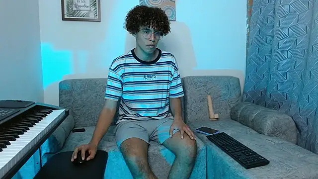 nickolas moon online show from 01/13/25, 08:48