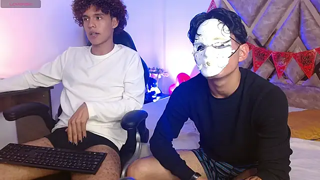 nickolas moon online show from 02/18/25, 12:04