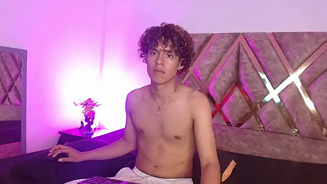 nickolas moon online show from 03/19/25, 10:53