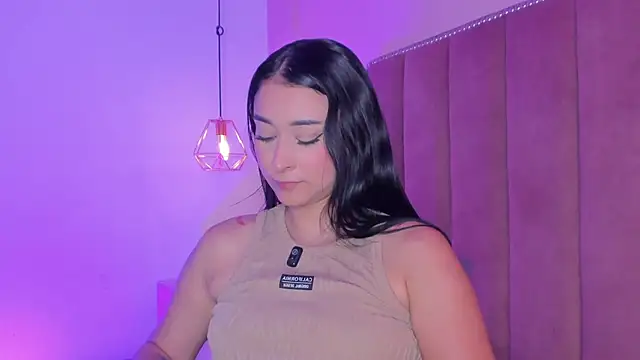 Kate bale online show from 11/19/25, 07:36