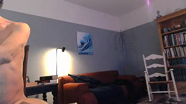 Snapshot of RolfS chatting on 12/18/24, 07:08 RolfS online show from 12/18/24, 07:08