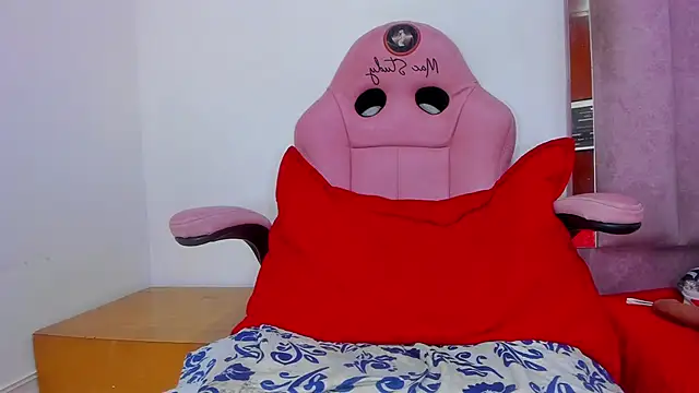 anisha x online show from 03/18/25, 10:37