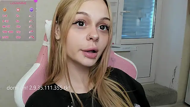 Snapshot of shy_melony chatting on 06/15/26, 10:50 shy melony online show from 06/15/26, 10:50