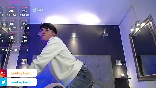 Twinkie-Alex18 online show from 02/21/25, 09:11