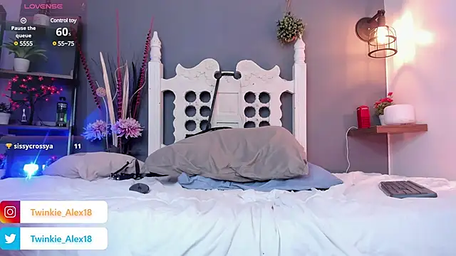 Twinkie-Alex18 online show from 03/01/25, 09:15