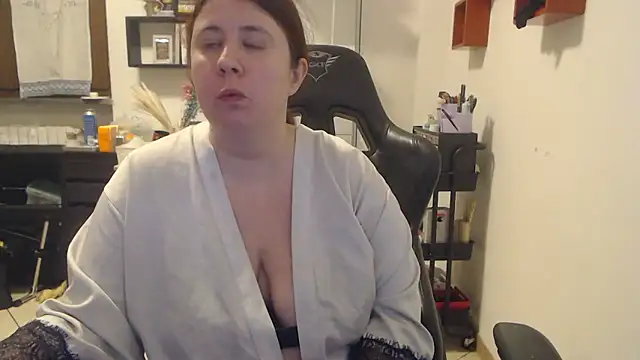 valerysexy online show from 12/03/25, 10:08