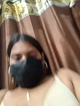 Snapshot of Hotmilfxox chatting on 01/17/25, 02:28 Hotmilfxox online show from 01/17/25, 02:28