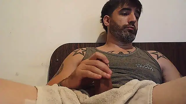 ozzypsico13 online show from 02/18/26, 04:25