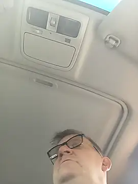 Snapshot of J83560Jason chatting on 10/05/25, 04:05 J83560Jason online show from 10/05/25, 04:05