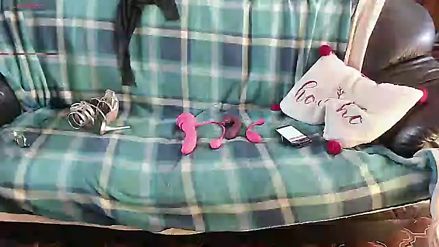 Snapshot of LauraMonolo chatting on 02/27/26, 07:08 LauraMonolo online show from 02/27/26, 07:08