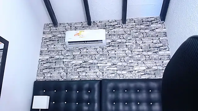 Skinny hottie18 online show from 01/30/25, 07:48