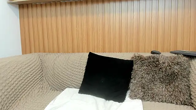  karla Brunette  online show from 03/27/26, 07:13