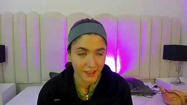 AnnyCherry  online show from 02/13/26, 07:10