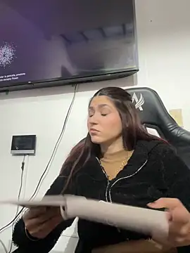 AnnyCherry  online show from 05/11/26, 11:02