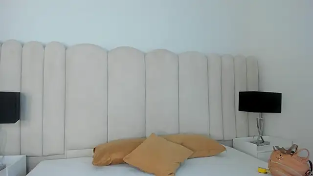 AnnyCherry  online show from 05/20/26, 12:06