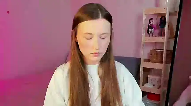 Stella Sunny online show from 03/19/25, 02:27