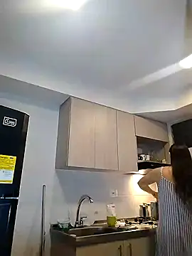 natalie cowens online show from 02/12/25, 12:58