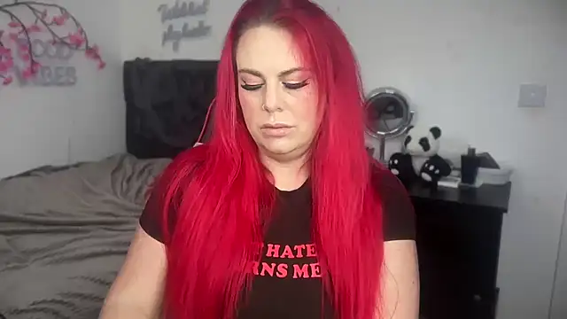 redxxxvixen online show from 05/06/26, 12:32