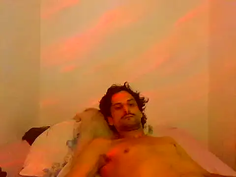 couplemilk online show from 12/08/24, 12:18