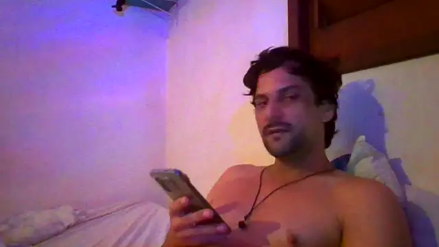 couplemilk online show from 02/08/26, 01:42