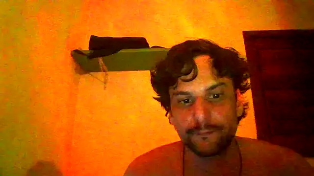 couplemilk online show from 05/08/26, 11:32