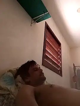 couplemilk online show from 05/12/26, 05:10