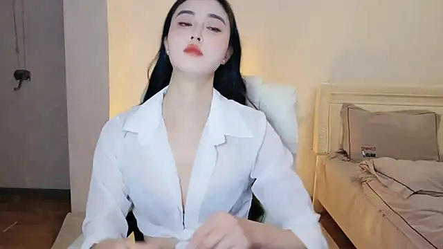 LI-200310 online show from 12/23/25, 07:39