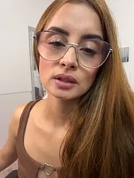 MiaaLoren online show from 01/18/26, 05:17