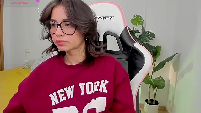 Adriennesexxx online show from 01/26/25, 08:23