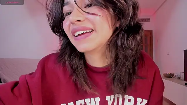 Adriennesexxx online show from 03/11/25, 07:14