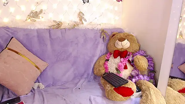 NatazhaQueen online show from 10/24/25, 12:45