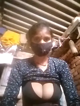 Snapshot of Ritu-0143 chatting on 05/18/26, 04:18 Ritu-0143 online show from 05/18/26, 04:18