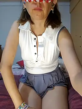 Lunababymylove online show from 01/06/25, 03:31