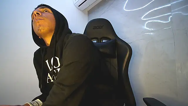 michaelhotbbc online show from 10/15/25, 03:50