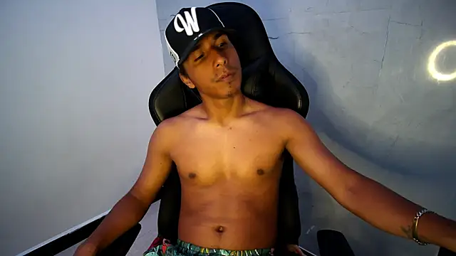 michaelhotbbc online show from 10/20/25, 03:40