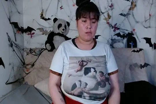 LennaTurnerr online show from 10/12/25, 12:20