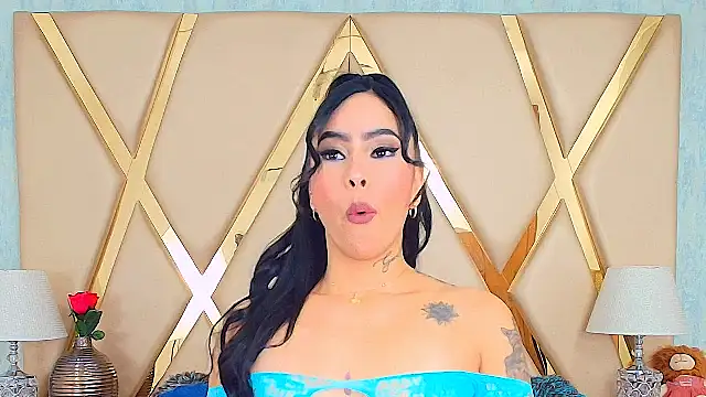 Snapshot of GiahDaniels chatting on 02/20/25, 02:13 GiahDaniels online show from 02/20/25, 02:13