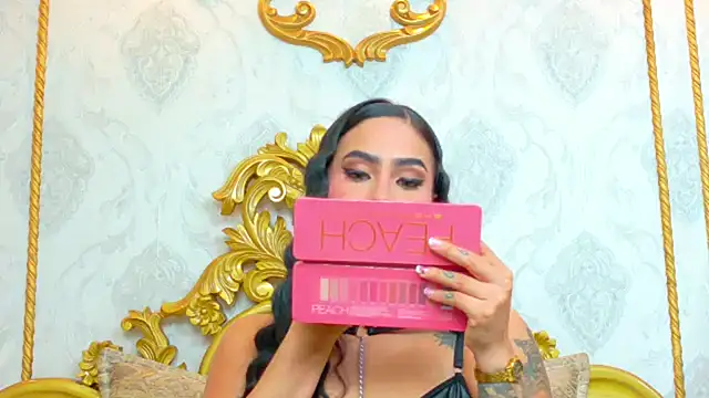 Snapshot of GiahDaniels chatting on 03/18/25, 09:10 GiahDaniels online show from 03/18/25, 09:10