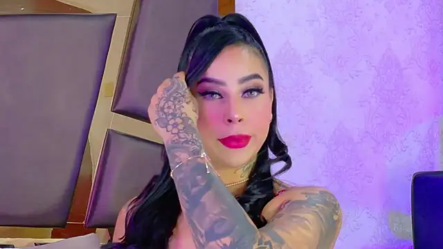 GiahDaniels online show from 02/15/26, 09:30