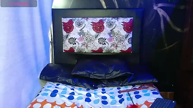 ling ling24 online show from 12/05/24, 03:17