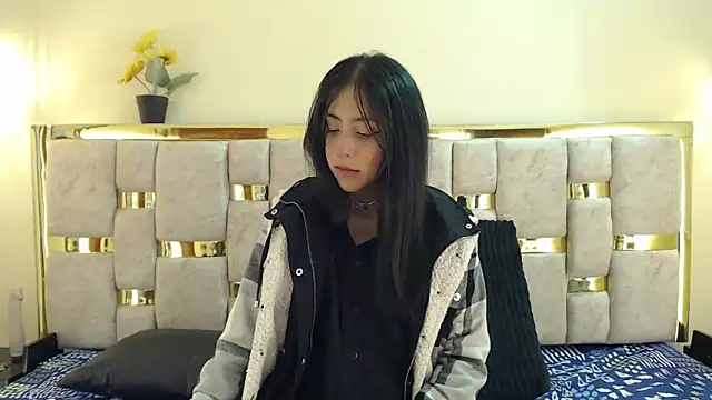 ling ling24 online show from 02/18/25, 03:31