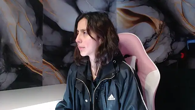 ling ling24 online show from 10/15/25, 03:06