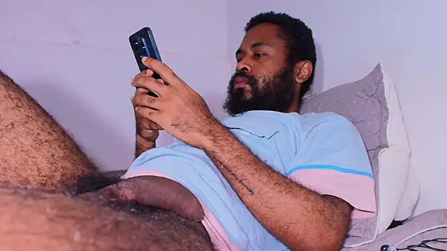 KaelMoreau online show from 03/25/26, 11:16