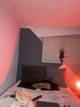 Miiaa wallace online show from 11/13/25, 10:30