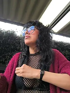 Snapshot of Fun_Everywhere chatting on 01/18/26, 05:17 Fun Everywhere online show from 01/18/26, 05:17