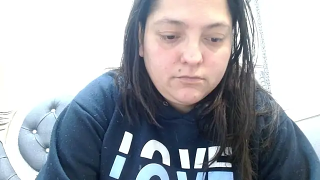 Snapshot of KataleyaStiward chatting on 06/26/26, 05:17 KataleyaStiward online show from 06/26/26, 05:17