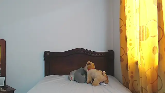 StormiHills online show from 11/16/25, 06:24