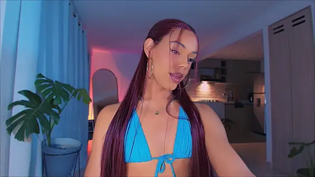  Miss Anna  online show from 12/04/25, 02:43