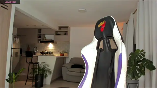  Miss Anna  online show from 04/08/26, 04:34