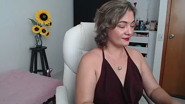 Snapshot of Ghada_milf chatting on 12/25/24, 09:33 Ghada milf online show from 12/25/24, 09:33